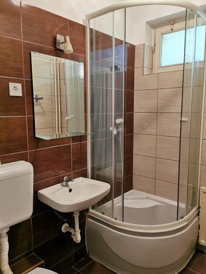Carmen Pension Budapest Exteriör bild